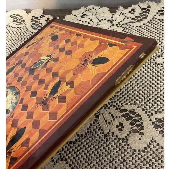 1984 The Bee on the Comb by Kit Williams - Picture 3 of 8